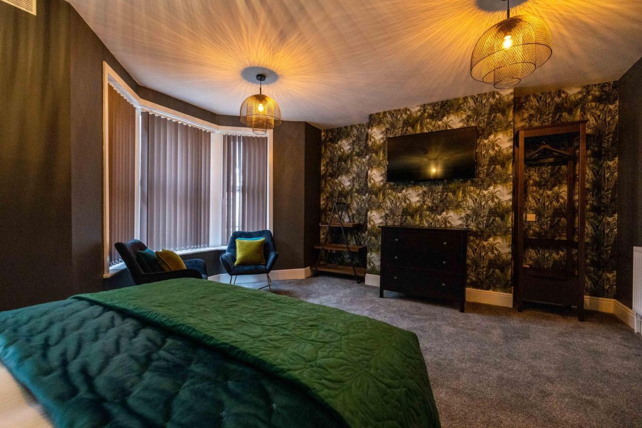 Valentine Apartments Presented By The V Group Blackpool Esterno foto