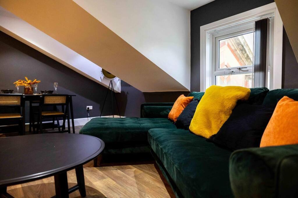 Valentine Apartments Presented By The V Group Blackpool Esterno foto